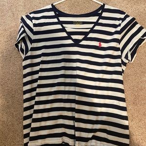 Polo by Ralph Lauren v neck t shirt xl
